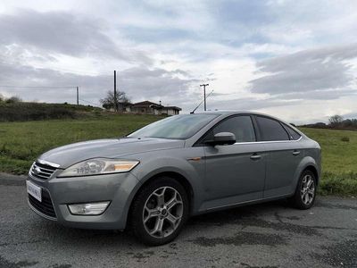 Plateado Usado 2009 Ford Mondeo Trend Berlina | 5790 € (Precio justo)