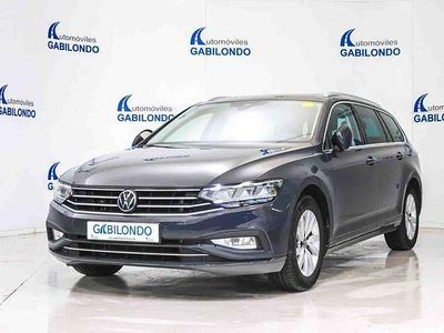 Usado VW Passat Business 150 CV (110 kW) 2021 Gris Familiar