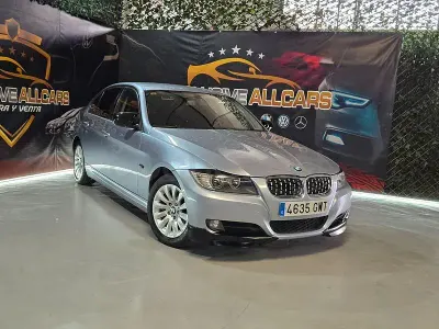 Usado BMW 320 170 CV (125 kW) 2010 Azul Berlina