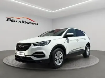 Usado Opel Grandland X Selective 130 CV (95 kW) 2019 Blanco SUV