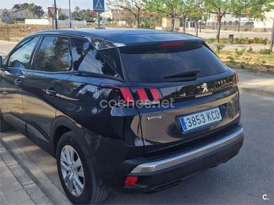 Usado Peugeot 3008 Allure 130 CV (95 kW) 2017 Azul SUV