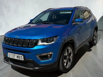 Usado Jeep Compass Limited 120 CV (88 kW) 2018 Azul SUV