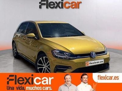 Usado VW Golf VII Sportline 150 CV (110 kW) 2018 Amarillo Berlina