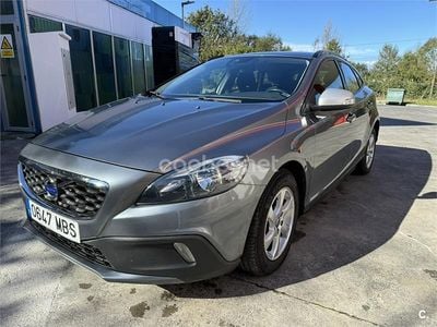 Usado Volvo V40 CC Momentum 115 CV (84 kW) 2014 Gris / plata Familiar