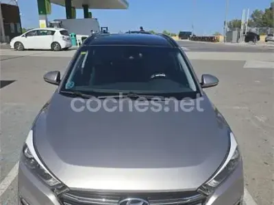 Usado Hyundai Tucson 115 CV (84 kW) 2016 Beige SUV