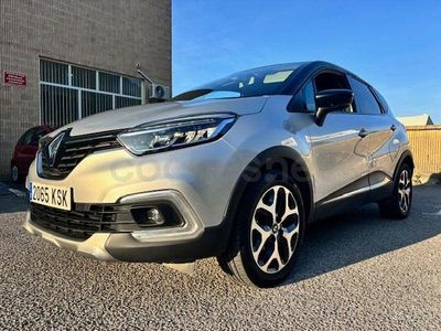 Usado Renault Captur Zen 90 CV (66 kW) 2018 Gris / plata SUV