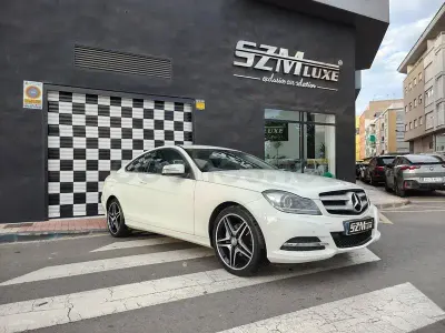 Usado Mercedes C220