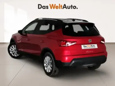 Usado Seat Arona Style 115 CV (84 kW) 2025 Rojo SUV