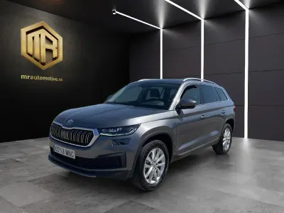 Usado Skoda Kodiaq 200 CV (147 kW) 2024 Gris metalizado SUV