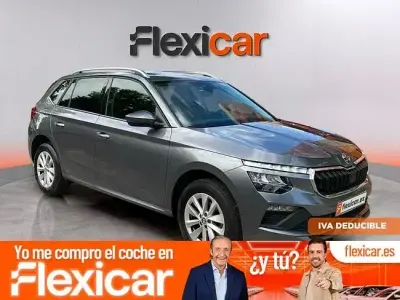 Usado Skoda Kamiq Selection 115 CV (84 kW) 2024 Gris SUV
