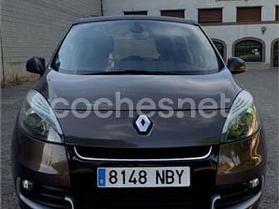 Usado Renault Scénic III Business 110 CV (80 kW) 2012 Marrón Monovolumen