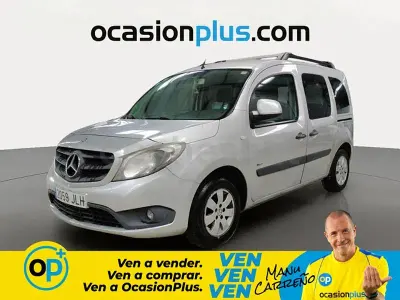 Usado Mercedes Citan 111 110 CV (80 kW) 2016 Gris / plata Monovolumen