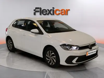 Usado VW Polo Life 95 CV (69 kW) 2023 Blanco Utilitario