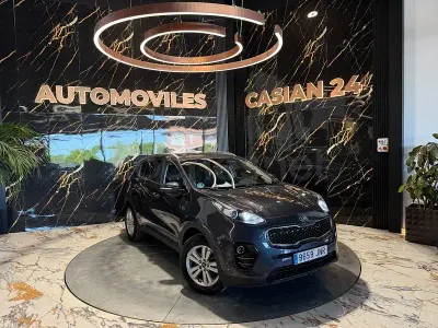 Usado Kia Sportage 135 CV (99 kW) 2016 Gris / plata SUV