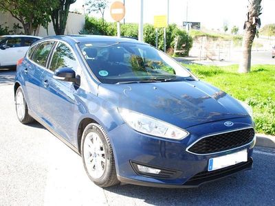 Usado Ford Focus Titanium 120 CV (88 kW) 2015 Azul Berlina