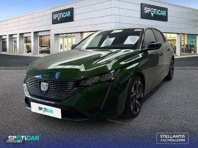 Usado Peugeot 308 Allure 130 CV (95 kW) 2022 Verde Berlina