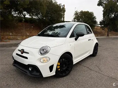 Usado Abarth 695 180 CV (132 kW) 2024 Blanco Utilitario