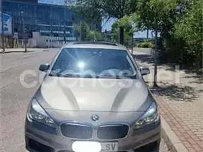 Używany BMW 218 Active Tourer Luxury Line 150 KM (110 kW) 2015 Szary Minivan