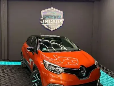 Usado Renault Captur Zen 120 CV (88 kW) 2015 Naranja SUV