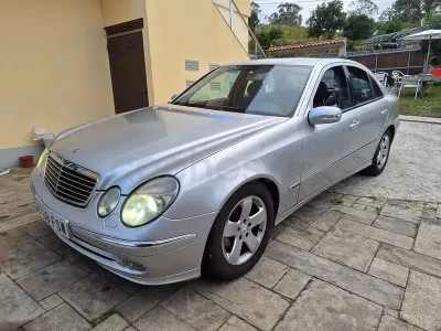 Usado Mercedes E320