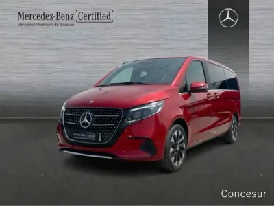Usado Mercedes V250 Avantgarde 190 CV (139 kW) 2025 Rojo Monovolumen
