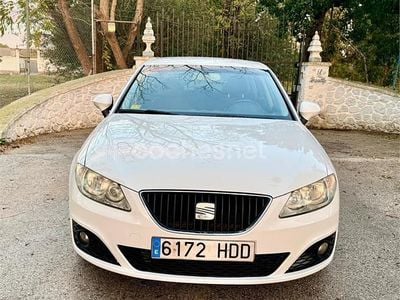 Usado Seat Exeo Reference 120 CV (88 kW) 2011 Blanco Berlina