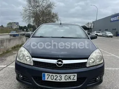 Używany Opel Astra Cabriolet Cosmo 140 KM (102 kW) 2009 Niebieski Kabriolet