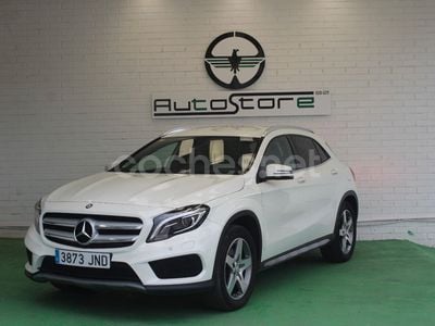 Mercedes GLA220