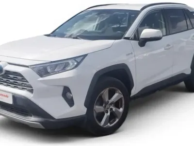 Usado Toyota RAV4 Hybrid Advance 220 CV (161 kW) 2020 Blanco SUV