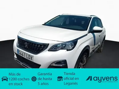 Usado Peugeot 3008 Allure 131 CV (96 kW) 2020 Blanco SUV