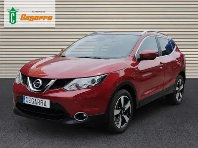 Usado Nissan Qashqai Acenta 110 CV (80 kW) 2015 Burdeos SUV