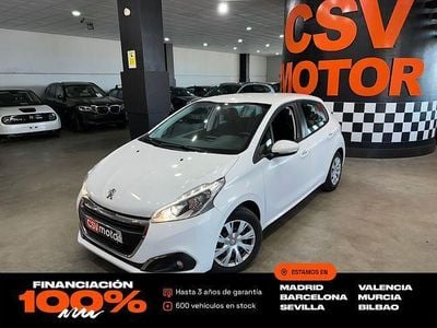 Usado Peugeot 208 Signature Sky 83 CV (61 kW) 2019 Blanco Utilitario