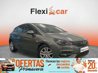 Usado Opel Astra Design & Tech 110 CV (80 kW) 2021 Gris Berlina