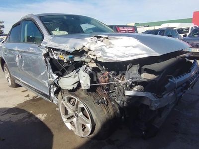 Gris / plata Usado 2024 Audi Q5 Advanced Plus SUV | 5900 €