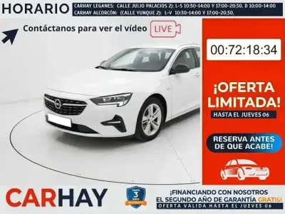 Usado Opel Insignia Business 122 CV (89 kW) 2022 Blanco Familiar