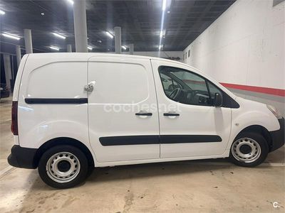 Blanco Usado 2016 Peugeot Partner Tepee Outdoor Monovolumen | 7800 € (Buen precio)