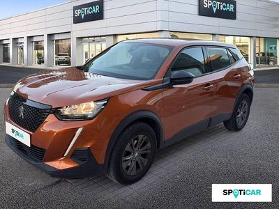 Usado Peugeot 2008 Active 100 CV (73 kW) 2023 Naranja SUV