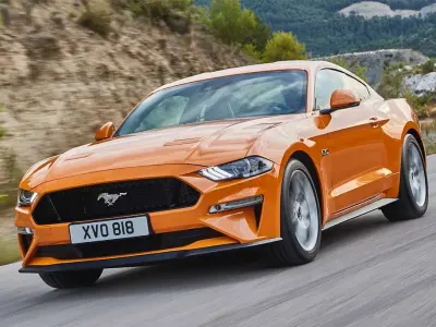 Używany Ford Mustang Fastback 314 KM (230 kW) 2016 Biały Coupe
