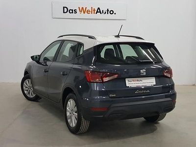 Usado Seat Arona Style 110 CV (80 kW) 2024 Gris SUV