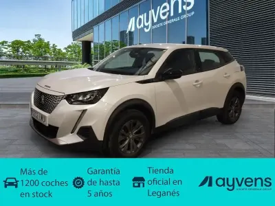 Usado Peugeot e-208 Active 100 kW (136 CV) 2022 Blanco Utilitario