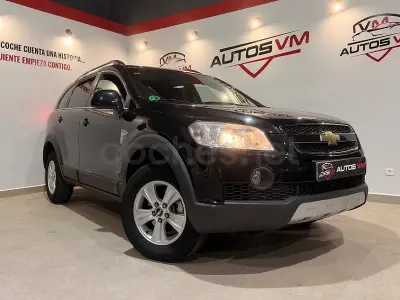 Usado Chevrolet Captiva LS 136 CV (100 kW) 2010 Azul SUV