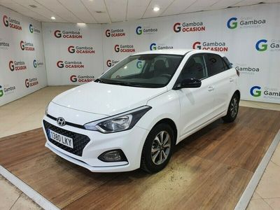 Usado Hyundai i20 84 CV (61 kW) 2020 Blanco