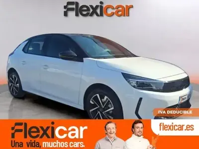 Usado Opel Corsa 100 CV (73 kW) 2023 Blanco Berlina