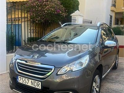 Gris / plata Usado 2015 Peugeot 2008 Allure SUV | 9200 € (Precio justo)