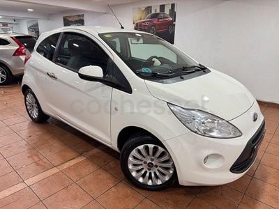 Usado Ford Ka 69 CV (50 kW) 2015 Blanco Berlina