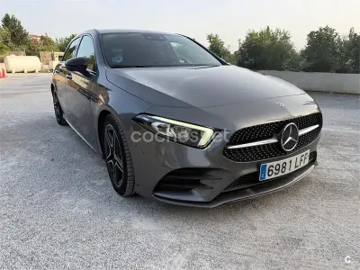 Usado Mercedes A200 150 CV (110 kW) 2020 Gris / plata Berlina