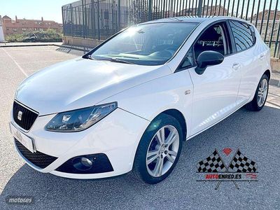 Usado Seat Ibiza Reference 85 CV (62 kW) 2009 Blanco Berlina