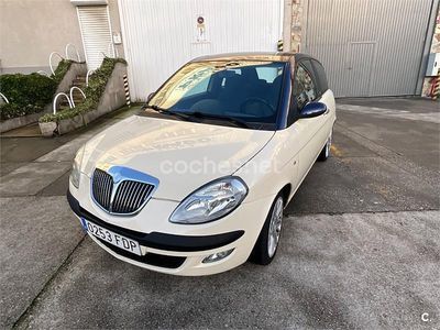 Azul Usado 2006 Lancia Ypsilon Utilitario | 3300 €