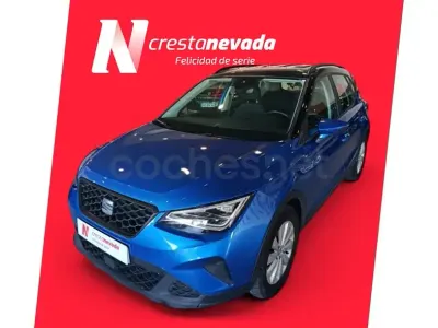 Usado Seat Arona Style 110 CV (80 kW) 2023 Azul SUV