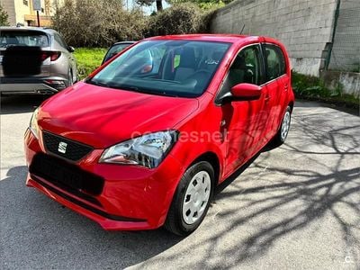 Usado Seat Mii 75 CV (55 kW) 2014 Rojo Utilitario